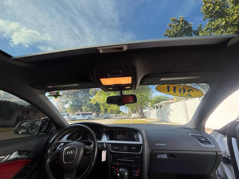 2011 Audi S5 4.2 quattro Prestige