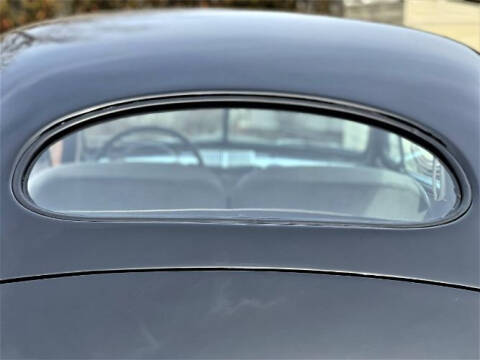 1946 Ford Super Deluxe