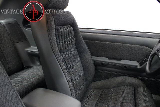 1987 Ford Mustang GT