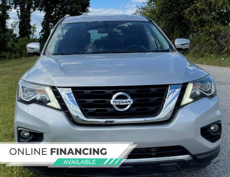 2017 Nissan Pathfinder SL