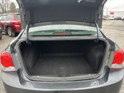 2013 Chevrolet Cruze LS Auto