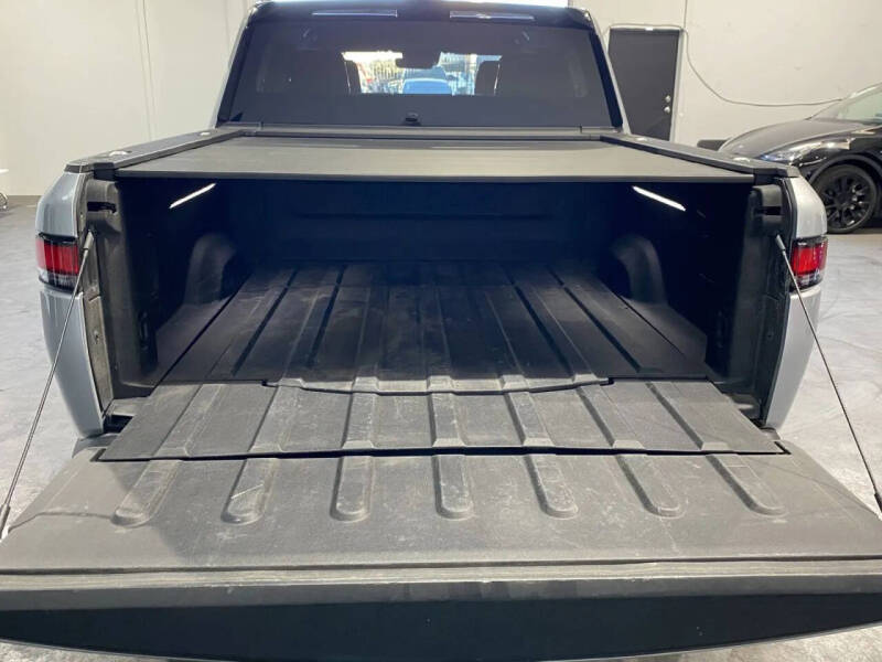 2022 Rivian R1T Adventure