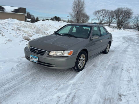 2000 Toyota Camry for sale at D & T AUTO INC in Columbus MN