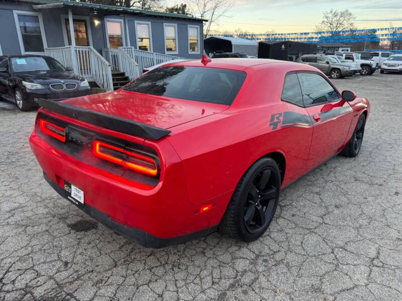 2015 Dodge Challenger R/T Plus