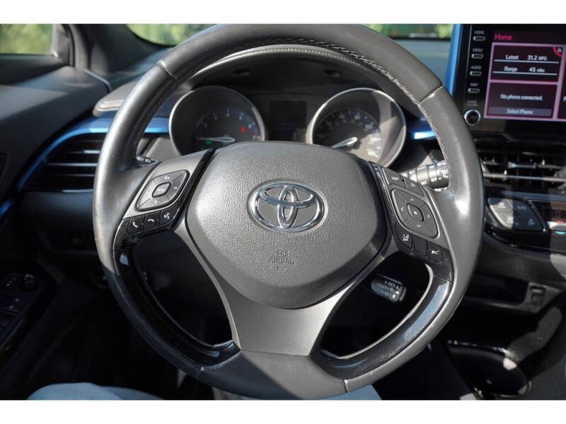 2019 Toyota C-HR XLE
