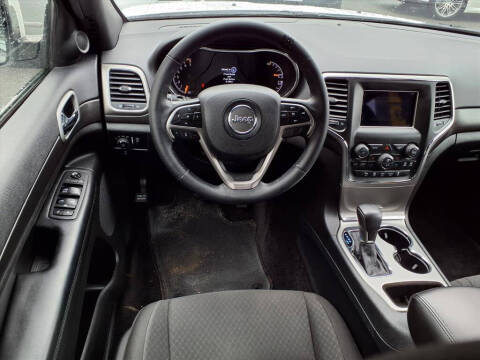 2018 Jeep Grand Cherokee Laredo