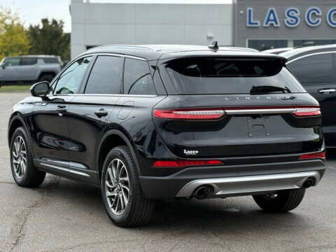 2022 Lincoln Corsair Standard