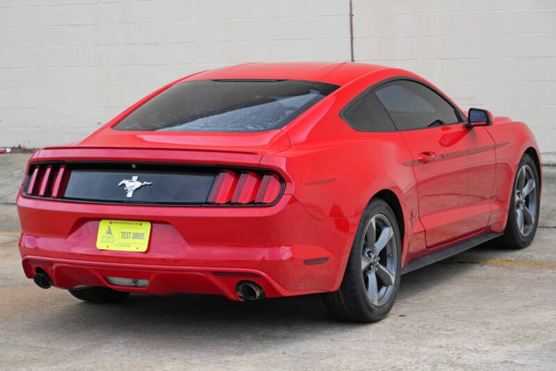 2015 Ford Mustang V6