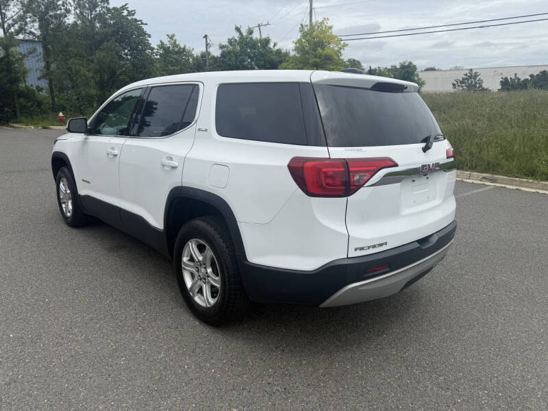 2017 GMC Acadia SLE-1