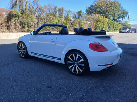 2014 Volkswagen Beetle Convertible R-Line PZEV