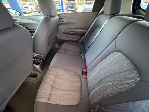 2013 Chevrolet Sonic LT Manual