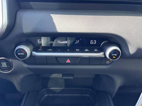 2025 Mazda CX-50 2.5 S Select