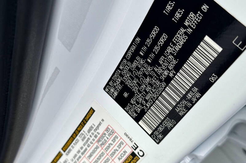 2024 Lexus NX 450h+ F SPORT Handling