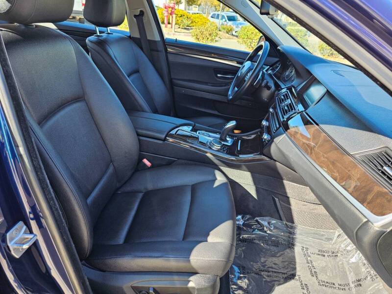 2016 BMW 5 Series 528i