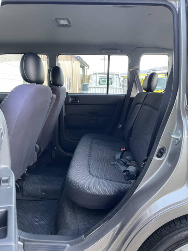 2000 Toyota BB