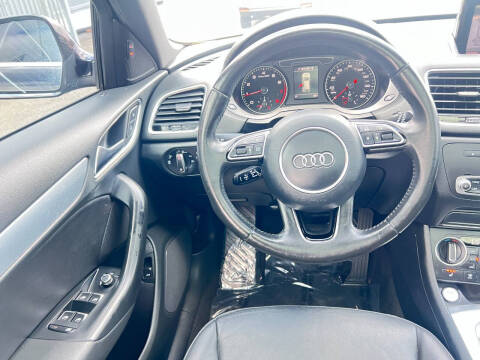 2016 Audi Q3 2.0T quattro Premium Plus