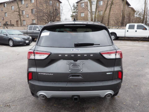 2020 Ford Escape Titanium