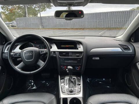 2010 Audi A4 2.0T quattro Prestige