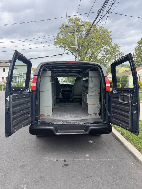 2011 Chevrolet Express 3500