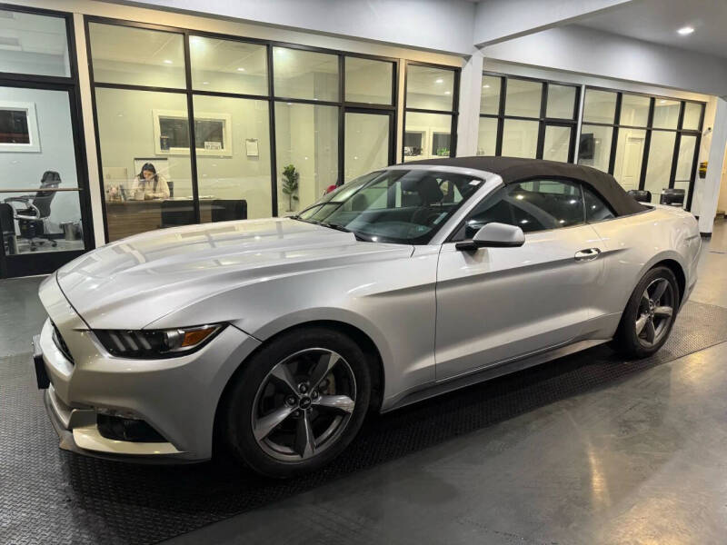 2015 Ford Mustang V6