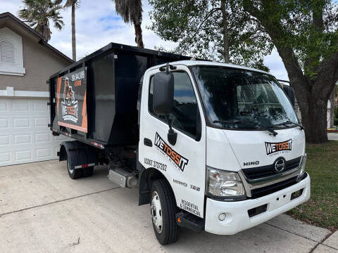 2019 Hino 195