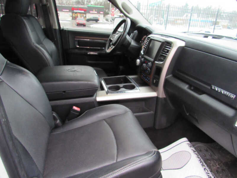 2014 RAM 1500 Laramie