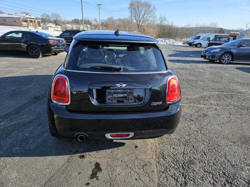 2018 MINI Cooper