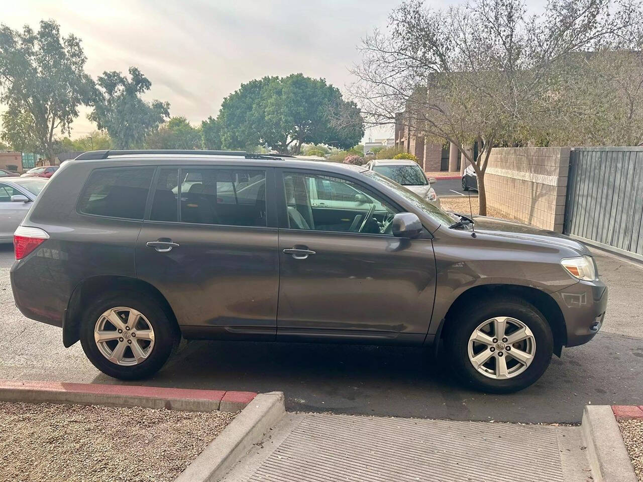 2008 Toyota Highlander for sale at HUDSONS AUTOS in Gilbert, AZ