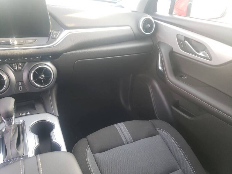 2024 Chevrolet Blazer LT