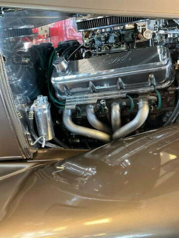 1934 Packard Super 8