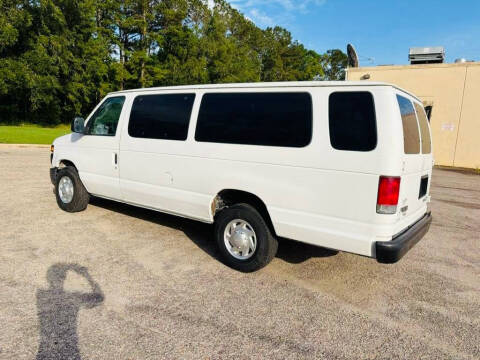 2014 Ford E-Series E-350 SD XL