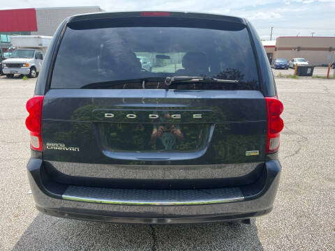 2014 Dodge Grand Caravan SE