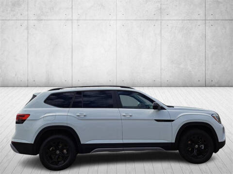 2025 Volkswagen Atlas Peak Edition 4Motion