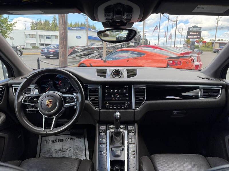2018 Porsche Macan