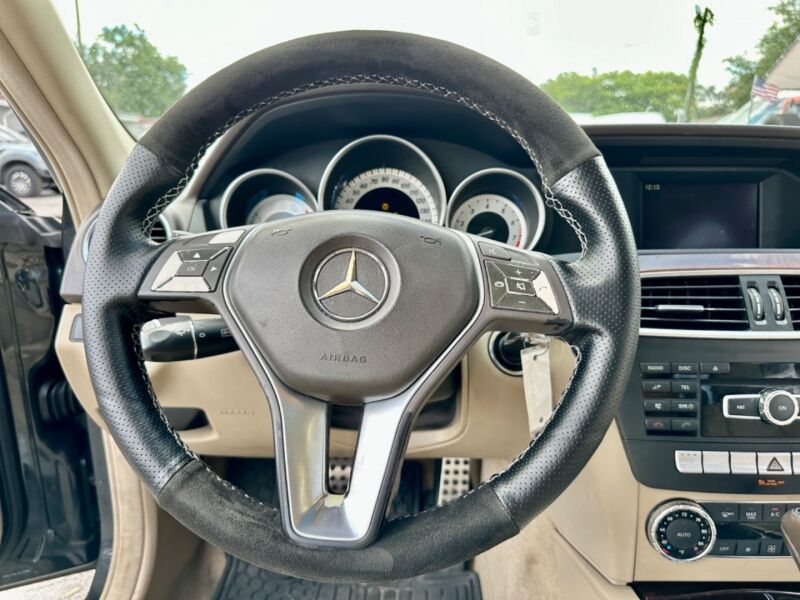 2012 Mercedes-Benz C-Class  - $11,995