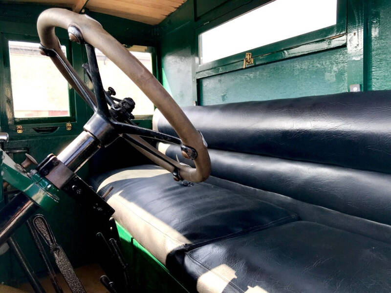 1924 Mack Model AC