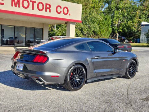 2017 Ford Mustang V6