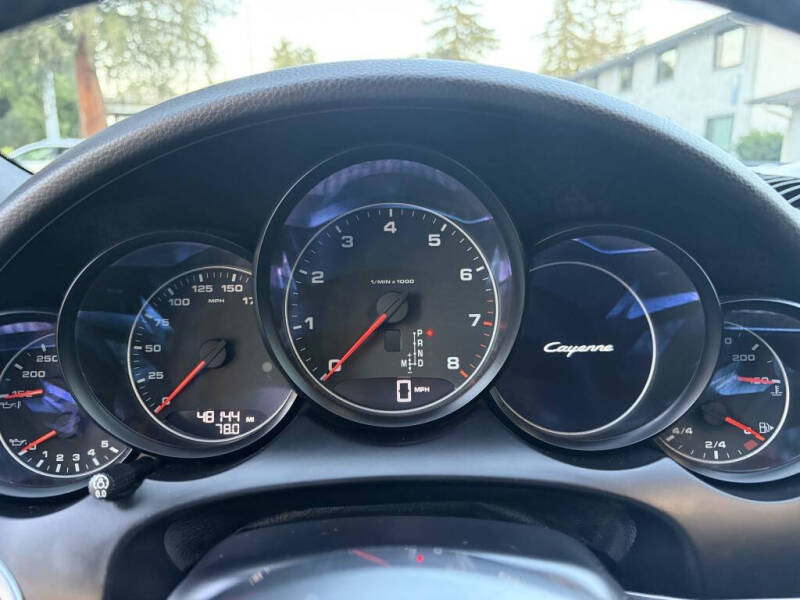 2016 Porsche Cayenne