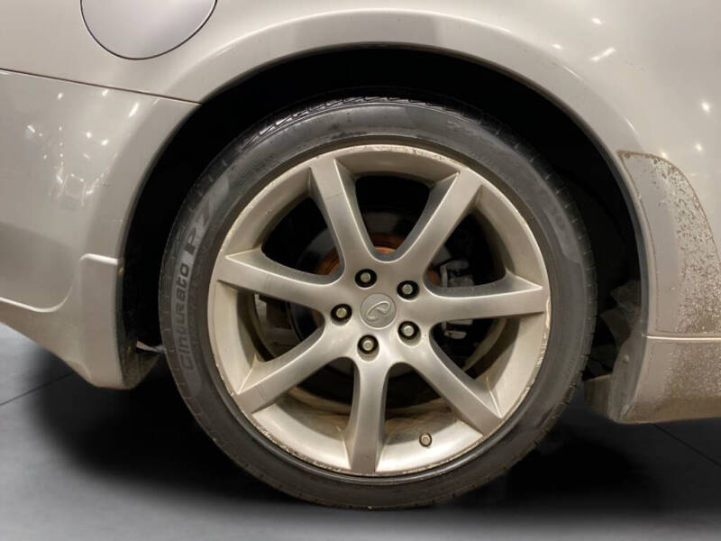 2004 Infiniti G35