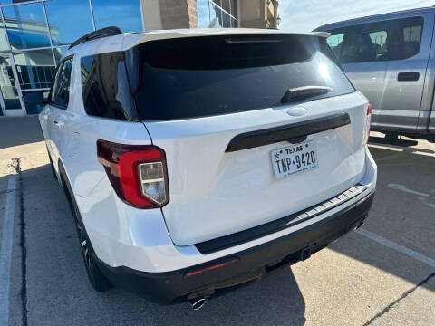 2023 Ford Explorer ST-Line