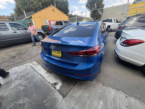 2018 Hyundai Elantra