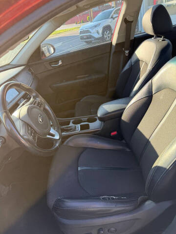 2018 Kia Optima S