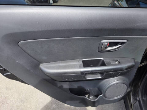 2011 Kia Soul +