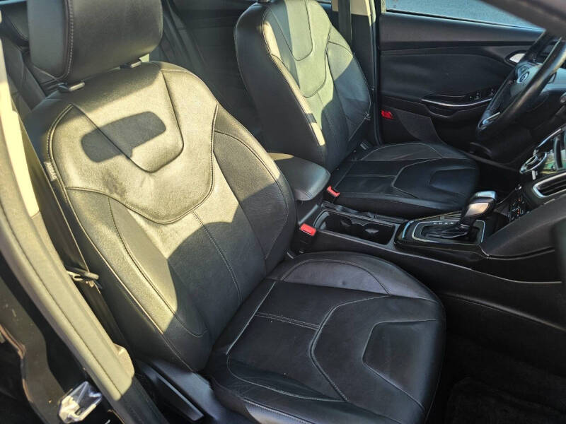 2016 Ford Focus Titanium