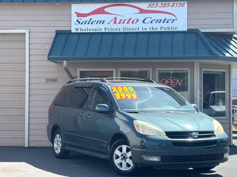 2004 Toyota Sienna XLE 7 Passenger
