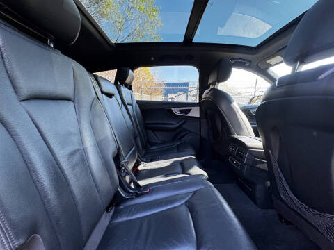 2017 Audi Q7 2.0T quattro Premium Plus