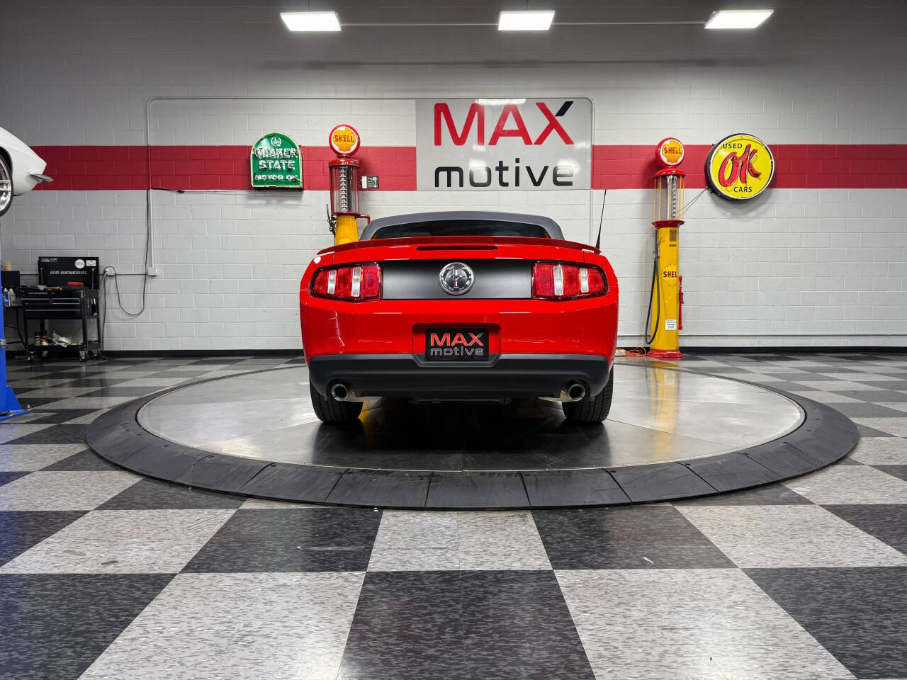 2011 Ford Mustang 20