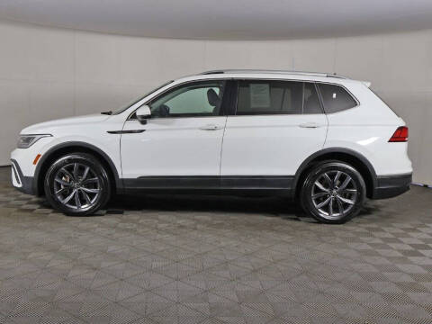 2022 Volkswagen Tiguan SE 4Motion