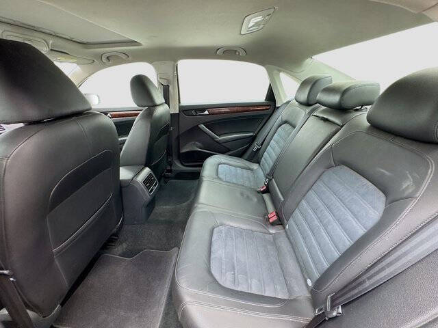 2013 Volkswagen Passat TDI SEL Premium