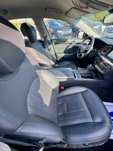 2017 Genesis G80 3.8